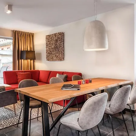 Beautiful In With Sauna, Wifi And 2 Bedrooms 2 Apartment